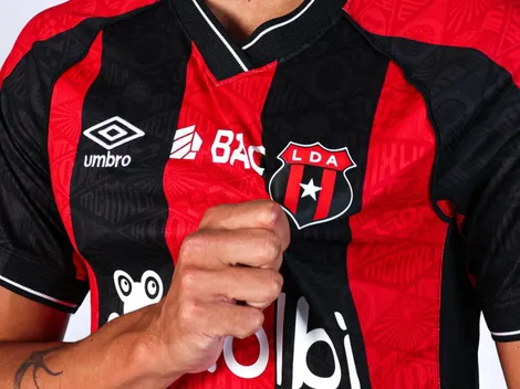 Fuera de Alajuelense: Guimaraes se cansó y tomó una drástica decisión con una promesa del club