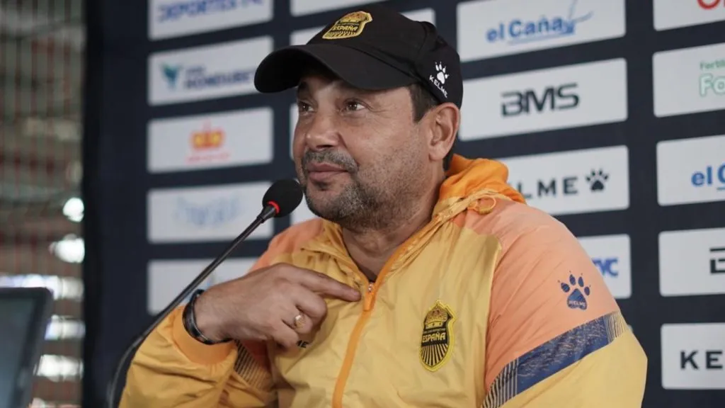 Jeaustin Campos opinó sobre Joel Campbell (Real España).