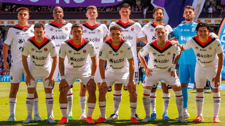 Jugador de Alajuelense pone al equipo ante un grave problema