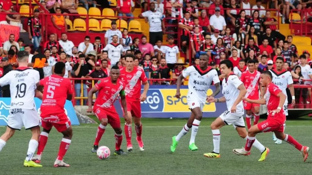 Santos podría entregarle los puntos a Alajuelense y Cartaginés.