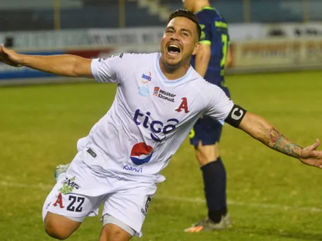 Fito Zelaya sorprende al fichar por un nuevo equipo tras dejar Alianza hace unos meses