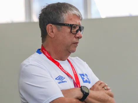 El Bolillo Gómez hace cambio obligatorio en la convocatoria de El Salvador