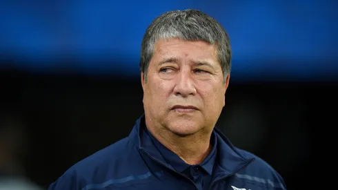 "Debilidad en la cabecita": histórico de La Selecta le dice a Bolillo Gómez lo que nadie se anima en El Salvador.