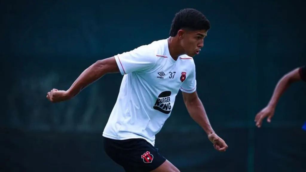 Isaac Badilla estará en la final entre Alajuelense y Puntarenas.