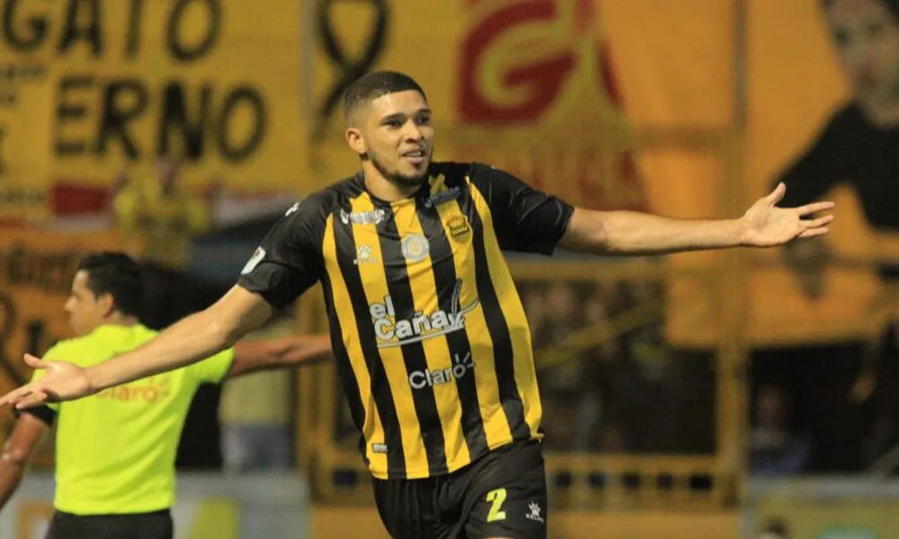 El defensor hondureño tiene el deseo de regresar a Real España cuándo se termine su aventura como legionario.