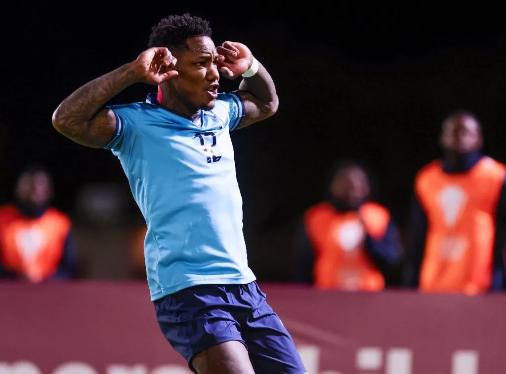 Quioto marcó dos goles en la victoria 5-3 de Honduras sobre Bermudas.