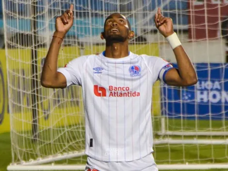 Jerry Bengtson deja claro cuáles son sus planes para el futuro, ¿Se va del Olimpia?