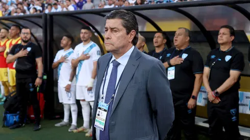 Golpe para Guatemala: Luis Fernando Tena recibe una dura noticia de cara a la Copa Oro 2025.
