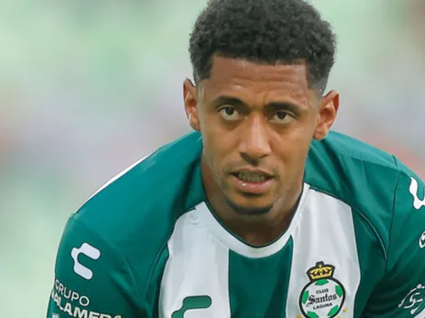 Choco Lozano regresa de su lesión, pero vive una pesadilla con Santos Laguna