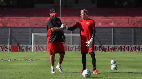 DT de Newell's alucina con Keylor Navas
