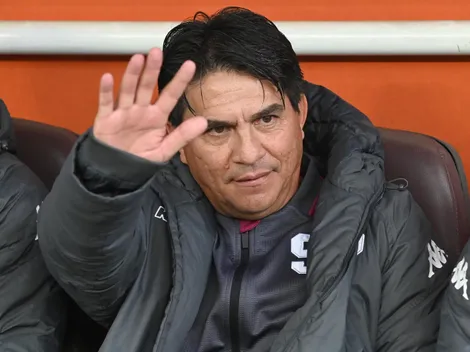 "No es la forma": referente de Saprissa se mete en el escándalo entre Vladimir Quesada y la directiva