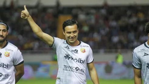 Mensaje del presidente: Cubo Torres ya tiene luz verde para fichar en este equipo de Costa Rica