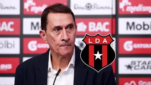 El técnico rojinegro dejó en claro su malestar.