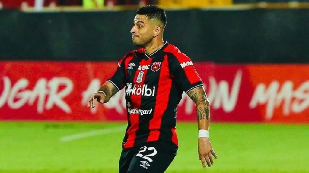 Matarrita calentó el ambiente tras el clásico (LDA).