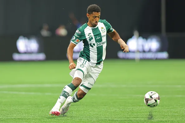 Choco Lozano está viviendo una temporada de pesadilla con Santos Laguna (Foto: Getty Images)
