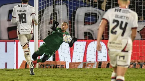 Keylor consigue en Newell's lo que no pudo en Real Madrid