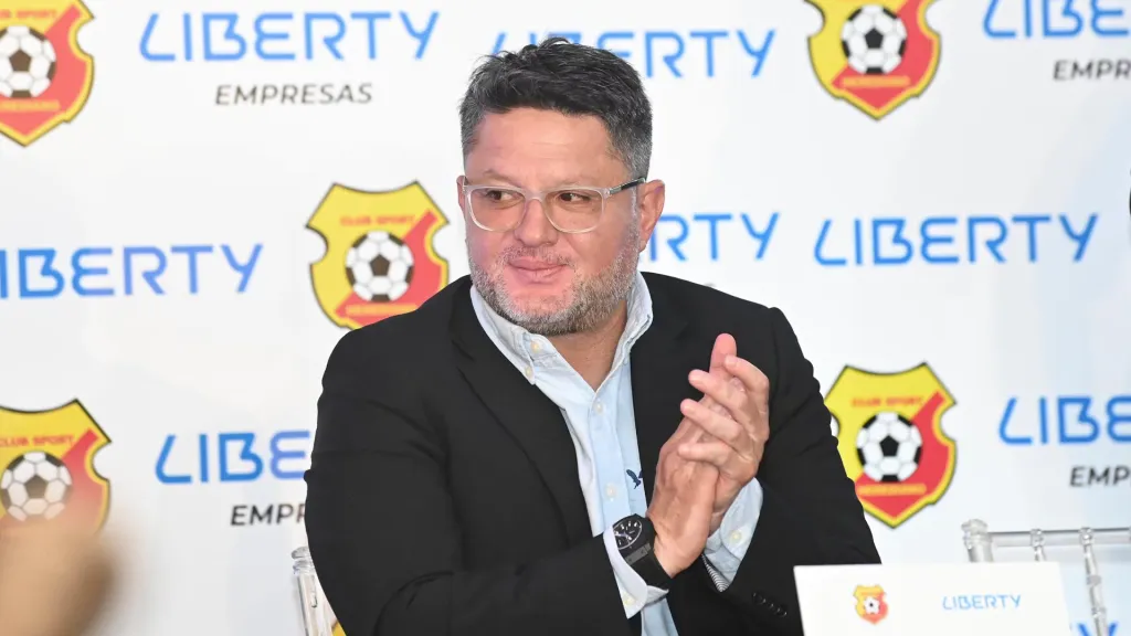 Jafet Soto se sumó a la puja por Núñez (Herediano).