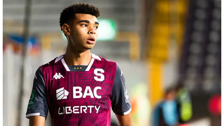 Saprissa recién lo blindó pero el mundo lo mira y ya habla del robo de Dax Palmer