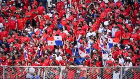 Firma histórica: promesa de Panamá ficha por un gigante de Europa con solo 15 años.