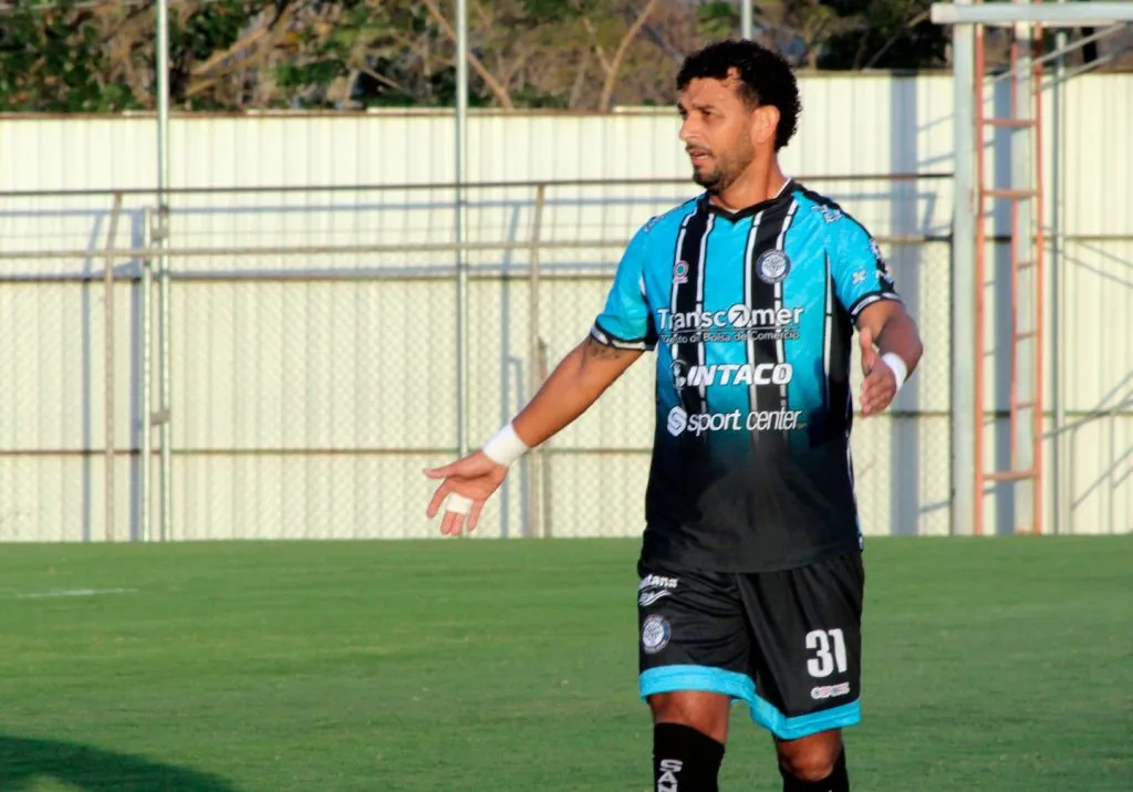 Santa Ana está en la cuerda floja (Santa Ana FC).