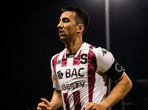 Ex Alajuelense se rinde ante Mariano Torres