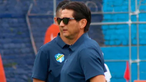 Ronald González sorprende con su decisión tras conocerse al nuevo presidente de Comunicaciones