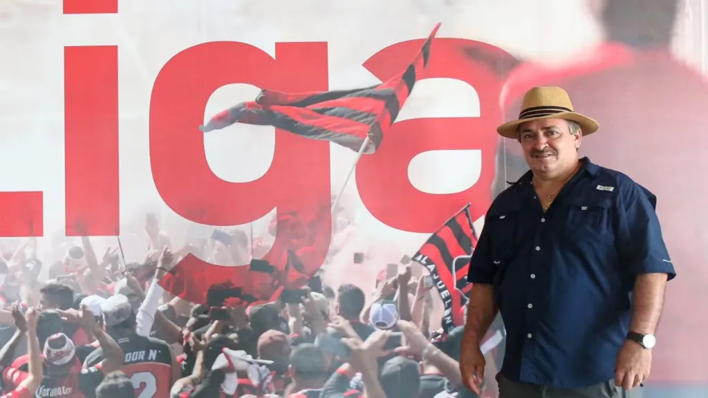 Óscar Ramírez llegó a Alajuelense en agosto, para desempeñarse como Coordinador de Desarrollo y Rendimiento de las juveniles. (Foto: LDA)