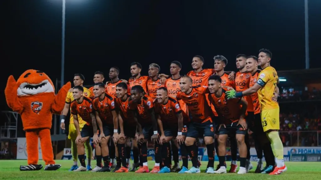 La Fedefútbiol dejó a Puntarenas sin su fortín para enfrentar a Alajuelense. (Foto: PFC)