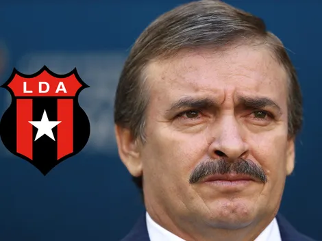 Alajuelense ya presentó a Ramírez, pero un problema sin resolver mantiene en vilo a la directiva