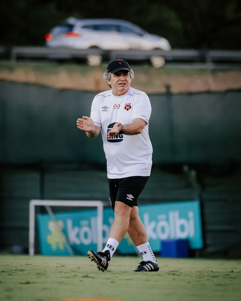 El Macho Ramírez reconfigura a Alajuelense (LDA).