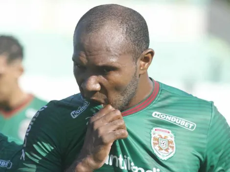 La radical determinación que tomó Marathón con Juan Luis Anangonó tras golpear a Alexy Vega