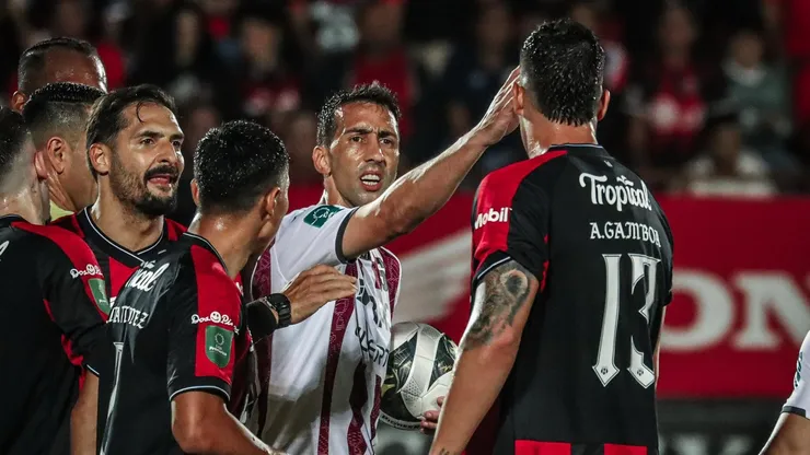 Mariano Torres ataca a Alajuelense y marca la diferencia