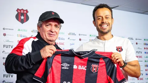 Machillo Ramírez retrata a Santamaría