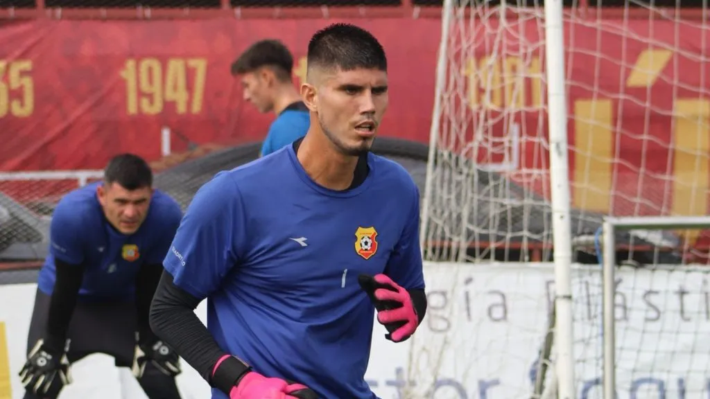 Aaron Cruz volvió a entrenar con Herediano.
