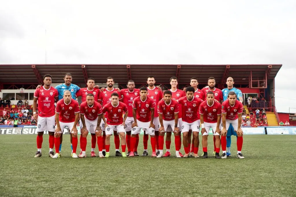 Santos se tambalea (AD Santos).