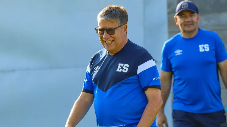 Bolillo Gómez toma una decisión con un histórico de La Selecta