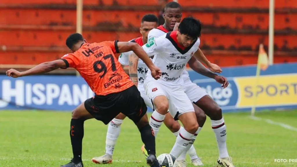 Se cruzan el segundo y el tercero del Clausura 2025.