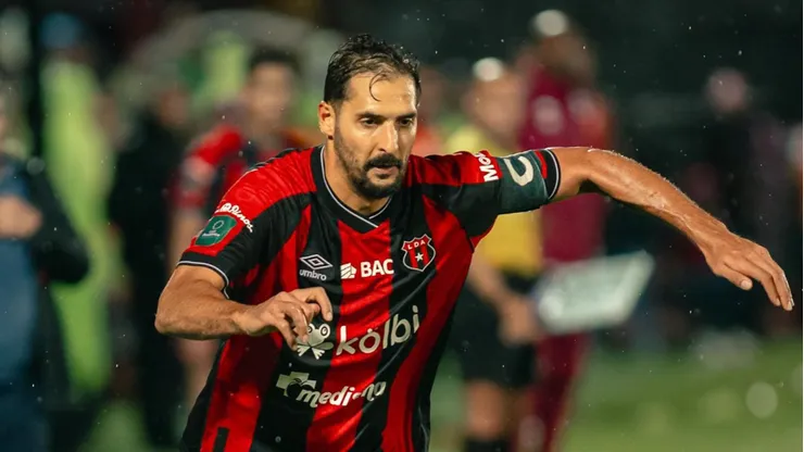Celso fue uno de los que más desgaste hizo en el partido de ida.