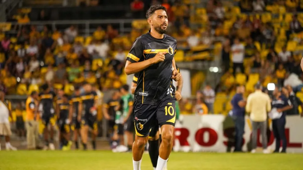 Marvin Angulo recibió varios mensajes de los morados.