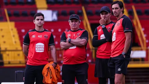 Alajuelense se sorprende con la noticia que rodea al Machillo