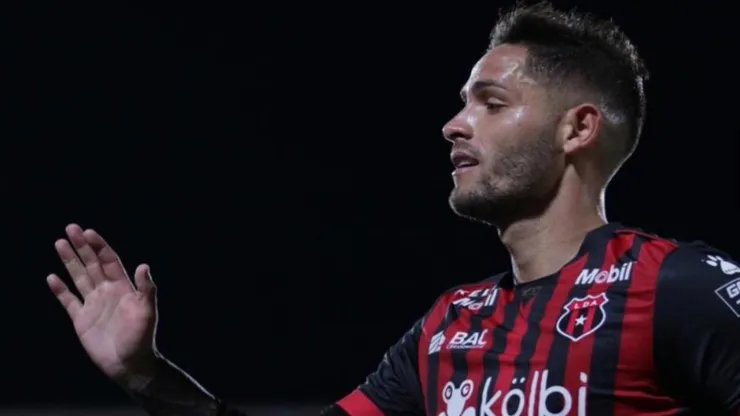 Sorpresa en camino: Jonathan Moya genera ruido en Alajuelense con una pista sobre su futuro