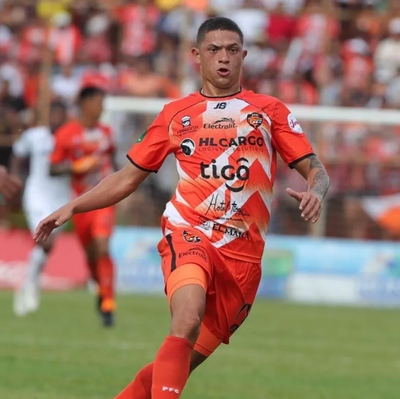 Anthony Hernández regresaría a Alajuelense.