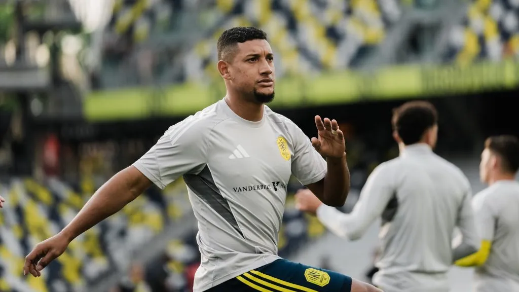 Bryan Acosta volvió a jugar luego de mucho tiempo. Debutó con la camisa del Nashville SC.