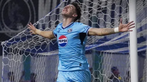 Rodrigo Auzmendi fue letal ante Génesis.