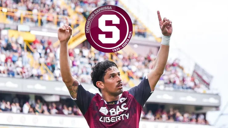 Ariel Rodríguez impacta a Saprissa.