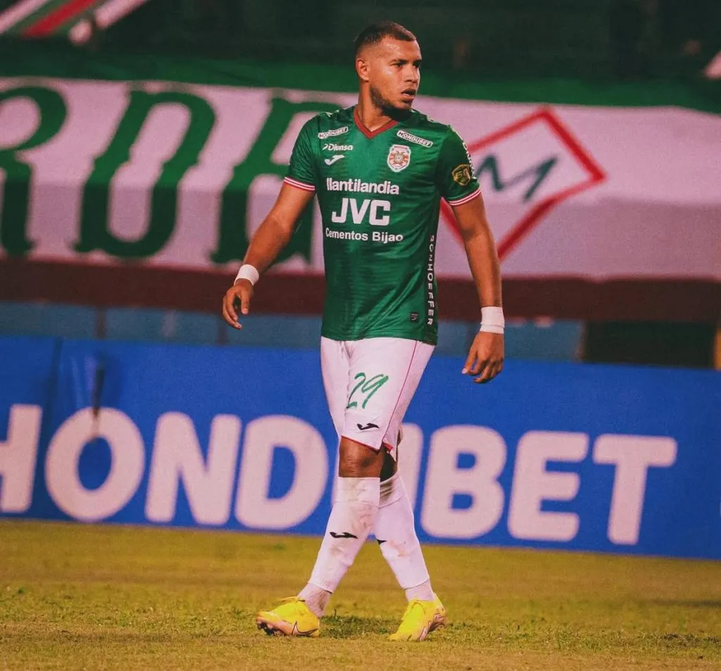 Rafael Águila no pudo brillar en su paso por Honduras.