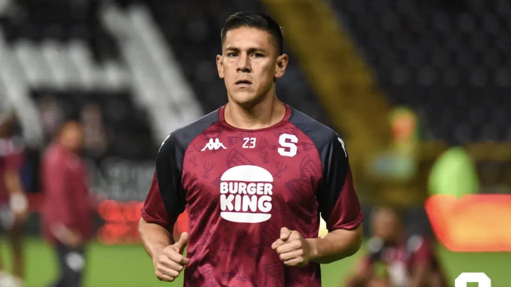 Óscar Duarte pediría cobrar lo mismo que Keylor Navas.