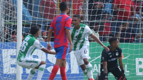 Antigua aumenta su paternidad ante Municipal en finales