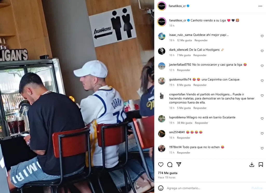 Y mientras tanto, Fanatikos mostró cómo y dónde vio Canhoto la final de ida de su Alajuelense. (Instagram)