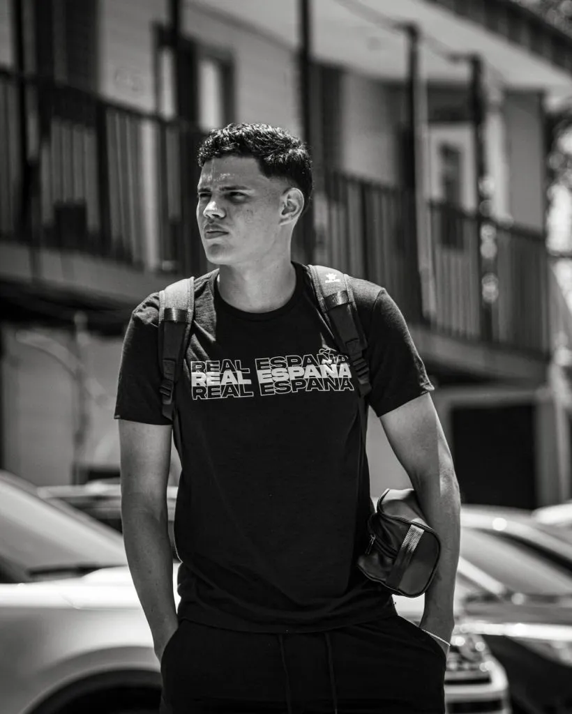 César Romero es otro de los futbolistas que no contará para Jeaustin Campos en la final.